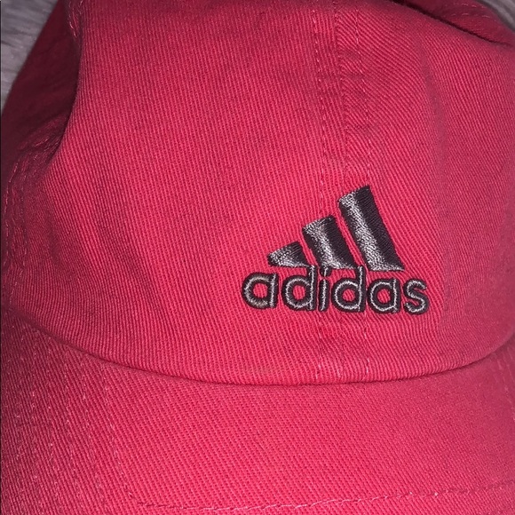 Adidas hat - Picture 2 of 3